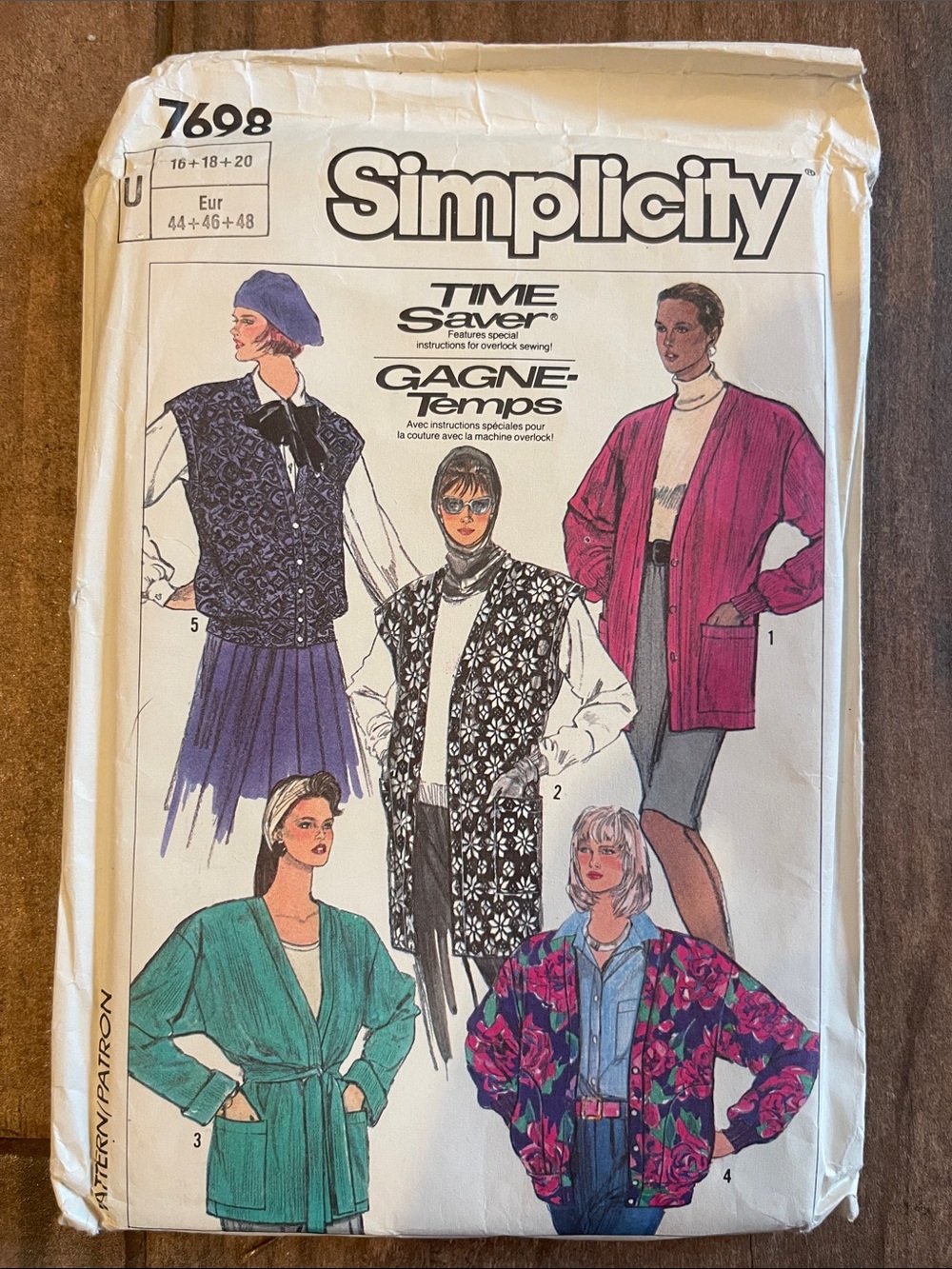 1980s Simplicity UNCUT Pattern - Women's Longline Open Cardigans & Jackets
